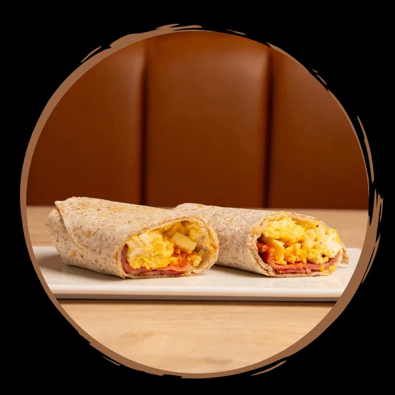 Breakfast wrap with egg and bacon